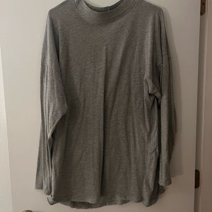 Free People grey long sleeve tee size Medium